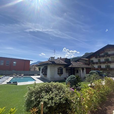 Villaggio Hotel Aquila Calliano  Exteriör bild